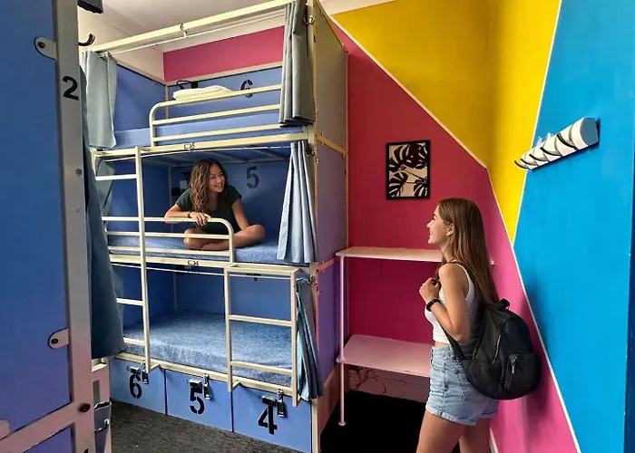 Smart Hyde Park View Hostel London